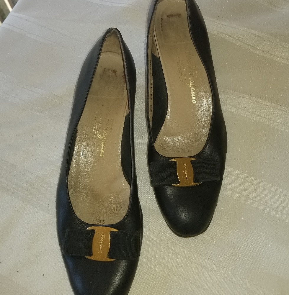 *PRE LOVED* Vintage Salvatore Ferragamo Shoes